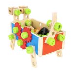 Fa szerszámkészlet dobozzal