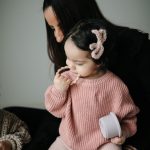 Rágóka, kakukkfű-bogyó-bézs