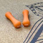 Kézi súlyzó, 0,5 kg x 2 db, neoprén borítású, narancs