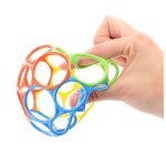 Oball -  lyukacsos labda, rágóka, pasztell, 10 cm